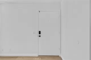 Photo #6: OC24235732 Listing 