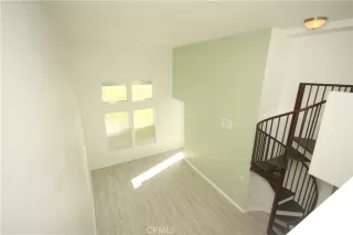 Photo #6: OC24235943 Listing