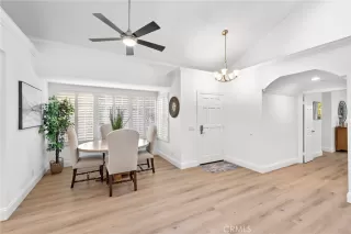 Photo #4: OC24236528 Listing 