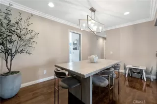 Photo #5: OC24237403 Listing 