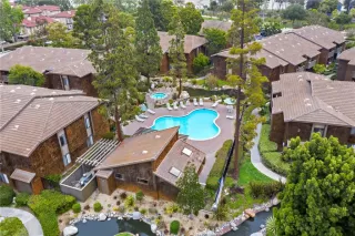 Photo #3: OC24237529 Listing 