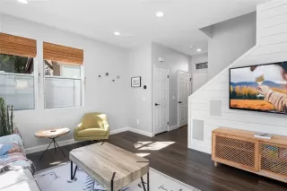 Photo #2: OC24237734 Listing 