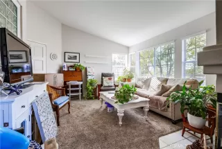 Photo #5: OC24237744 Listing