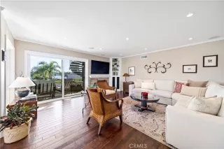 Photo #4: OC24237848 Listing