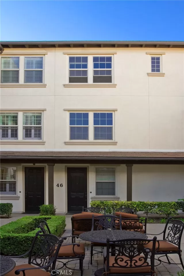 MLS: OC24237930 Condo For Sale