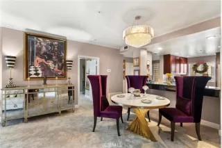 Photo #2: OC24238101 Listing