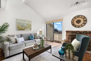 Photo #4: OC24238492 Listing 