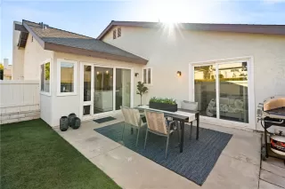 Photo #5: OC24238521 Listing 