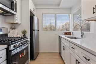 Photo #6: OC24238795 Listing 