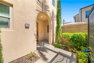 Photo #2: OC24238820 Listing