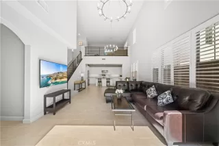 Photo #5: OC24238820 Listing