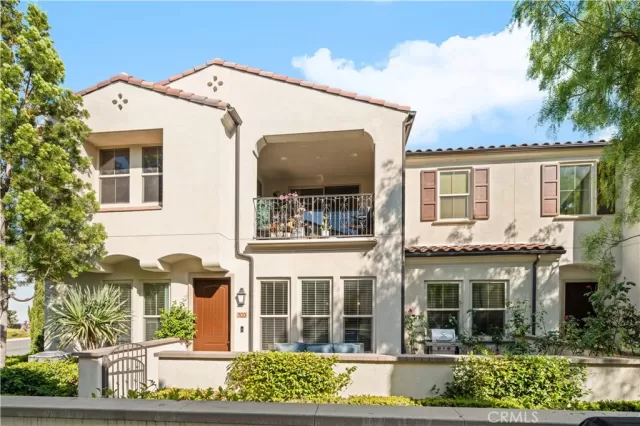 MLS: OC24238841 Condo For Sale