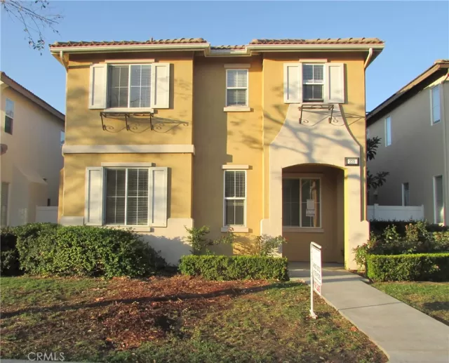 MLS: OC24238864 Condo For Sale