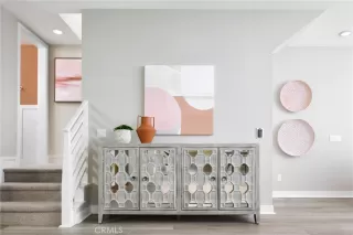 Photo #5: OC24239084 Listing 