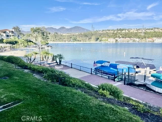 MLS: OC24239402 Condo For Sale