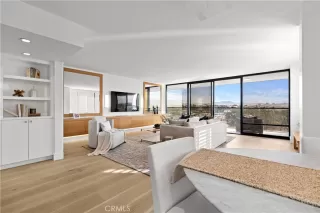 Photo #4: OC24240175 Listing