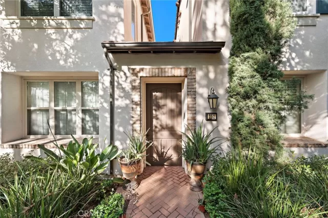 MLS: OC24240250 Condo For Sale