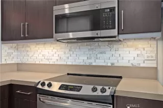 Photo #6: OC24240473 Listing