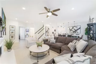 Photo #6: OC24240502 Listing 