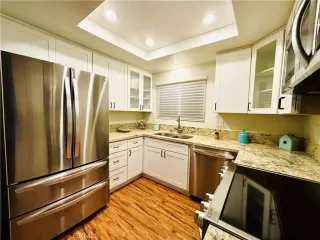 Photo #2: OC24240517 Listing