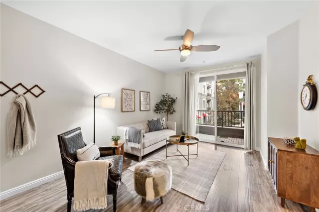 MLS: OC24240594 Condo For Sale