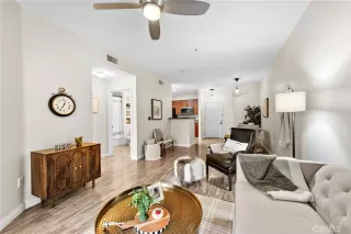 Photo #4: OC24240594 Listing 