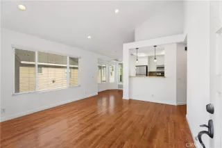 Photo #3: OC24240711 Listing 