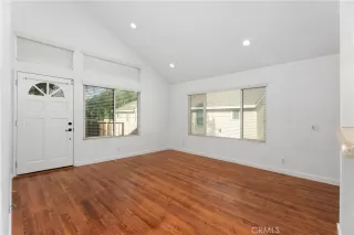 Photo #5: OC24240711 Listing 