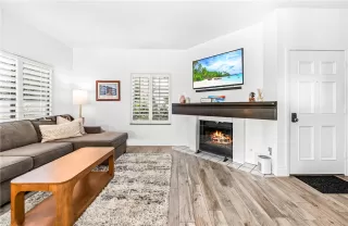 Photo #5: OC24240810 Listing 