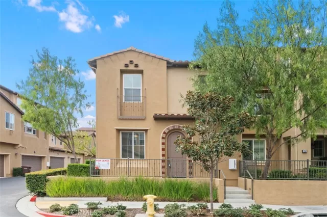 MLS: OC24241531 Condo For Sale