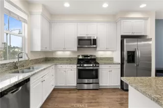 Photo #4: OC24241931 Listing 