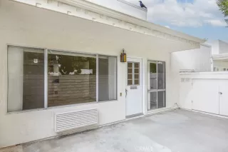 Photo #4: OC24242073 Listing