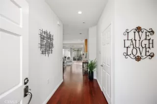 Photo #2: OC24242132 Listing