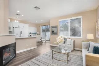 Photo #4: OC24242875 Listing