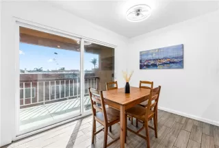 Photo #5: OC24242938 Listing 