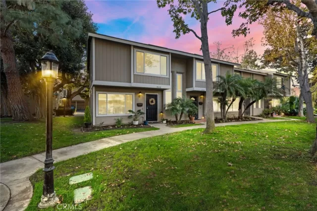 MLS: OC24243267 Condo For Sale