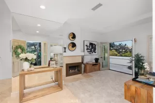 Photo #3: OC24243340 Listing 