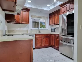 Photo #3: OC24243544 Listing