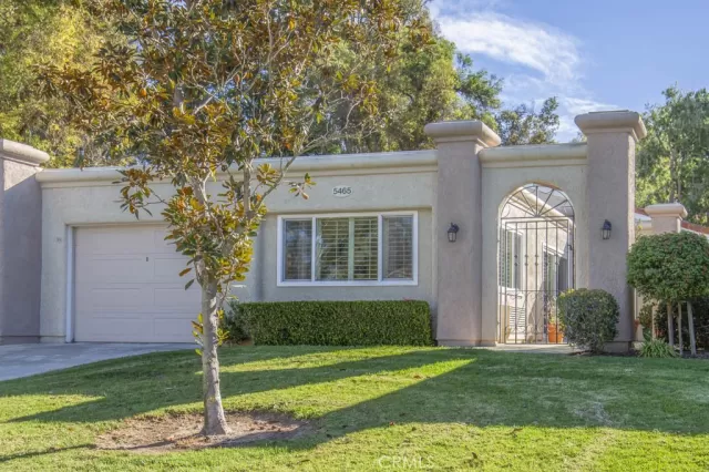 MLS: OC24243924 Condo For Sale