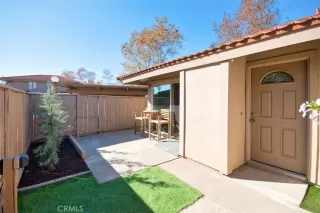 Photo #3: OC24244591 Listing 