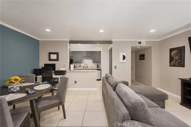 MLS: OC24244910 Condo For Sale