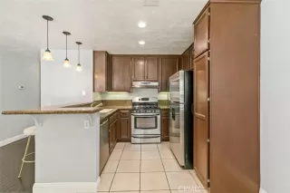 Photo #5: OC24244982 Listing 