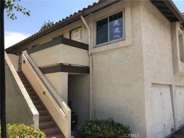 MLS: OC24244989 Condo For Sale