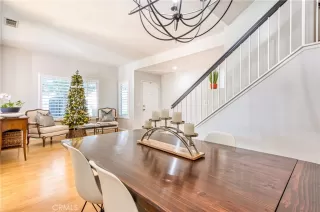 Photo #4: OC24245182 Listing 