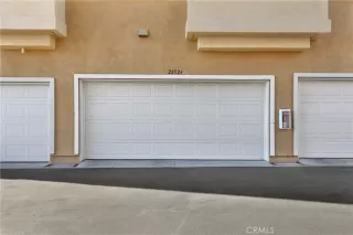 Photo #4: OC24245264 Listing 