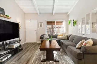 Photo #1: OC24247037 Listing