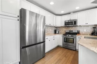 Photo #4: OC24247239 Listing 