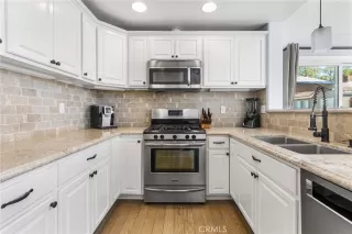 Photo #5: OC24247239 Listing 