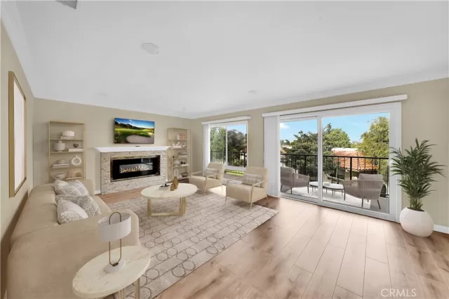 MLS: OC24247243 Condo For Sale