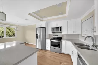 Photo #3: OC24247243 Listing